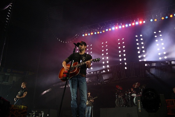 luke bryan grand ole opry