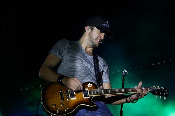 luke bryan grand ole opry