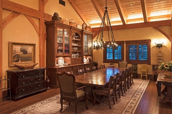 Peek Inside This Mind-Blowing 'Barn Mansion' in Utah