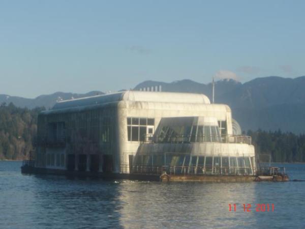 floating mcdonalds