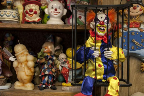 Clown Motel Lobby