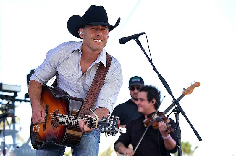new country songs Aaron Watson tour
