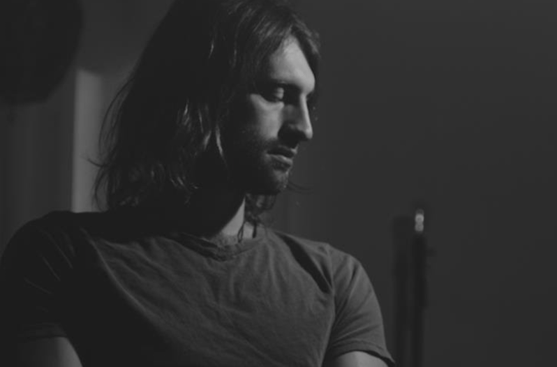 Ryan Hurd Hold You Back