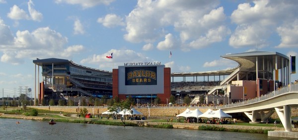 Baylor_University's_McLane_Stadium (1)
