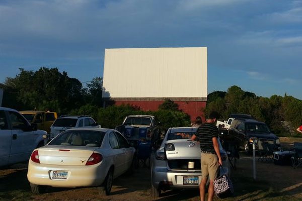 drive in movie theater texas