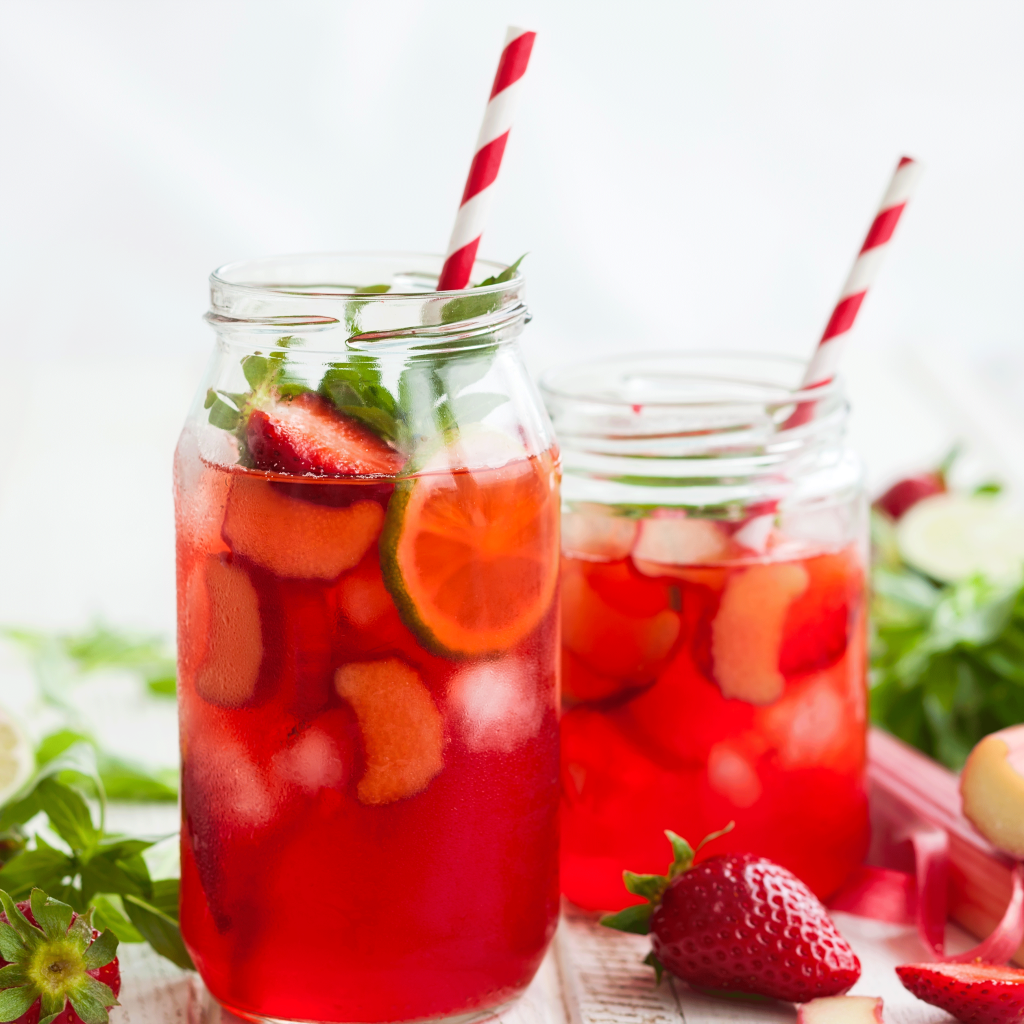strawberry-rhubarb-moonshine