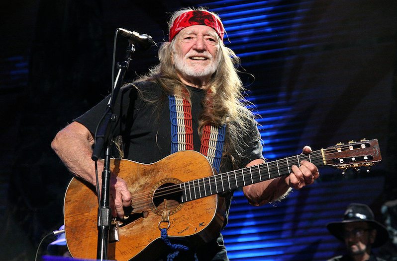 Willie Nelson Cuts Short Concert, Cancels Three Concerts Due to Illness