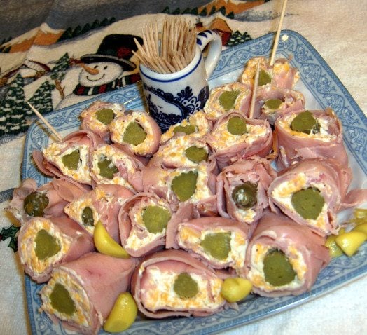 Pickle-In-The-Middle Bologna Wrap Appetizers