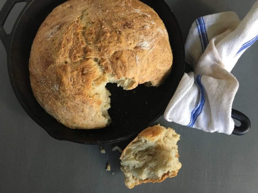 garlic skillet bread