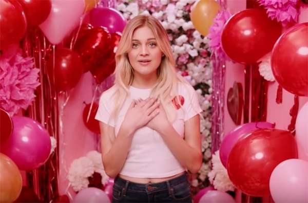 Watch Kelsea Ballerini's Cheeky New Video for 'I Hate Love Songs'