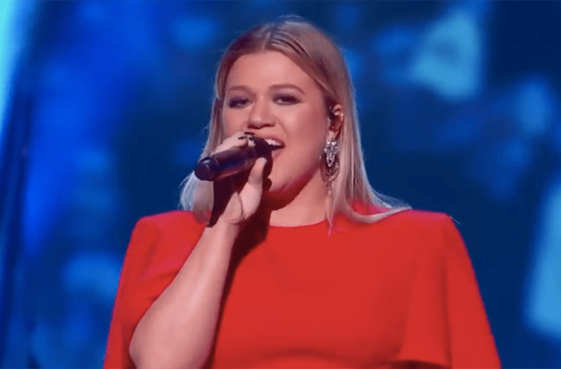 Kelly Clarkson Fancy