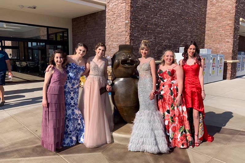 Texas Prom Bucees