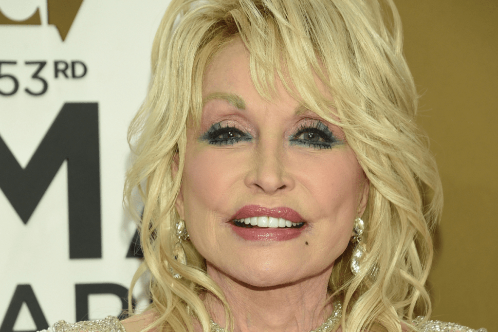 Dolly Parton Reveals Why She Never Had Children: 'I've Made Sacrifices'