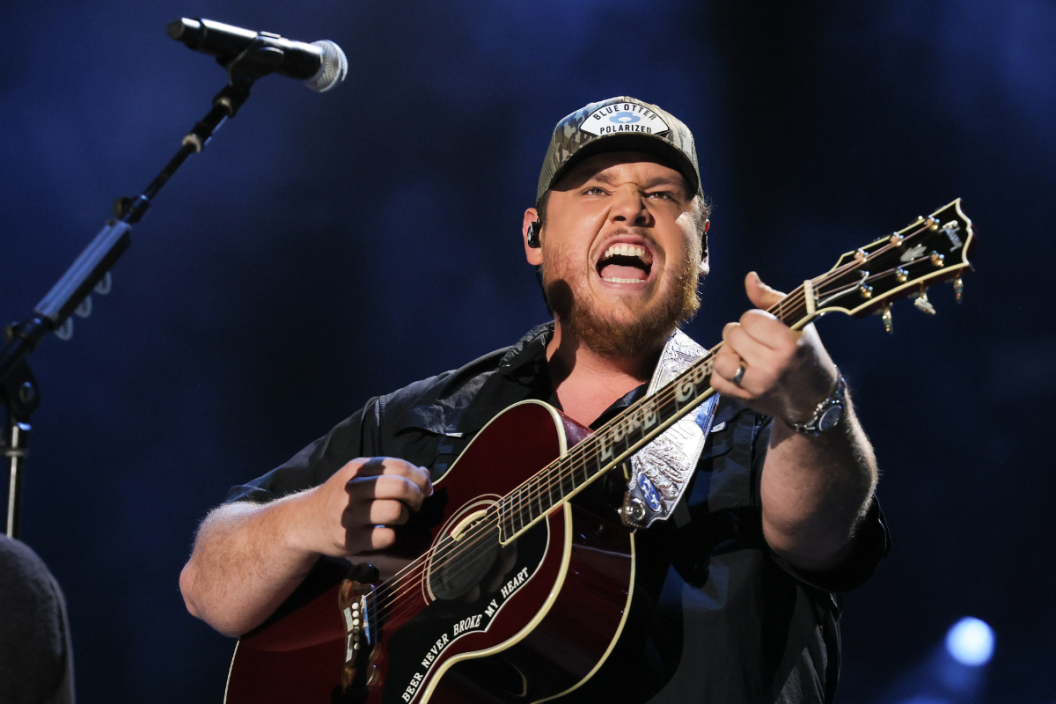 Luke Combs performs during day 3 of CMA Fest 2022 at Nissan Stadium on June 11, 2022 in Nashville, Tennessee.