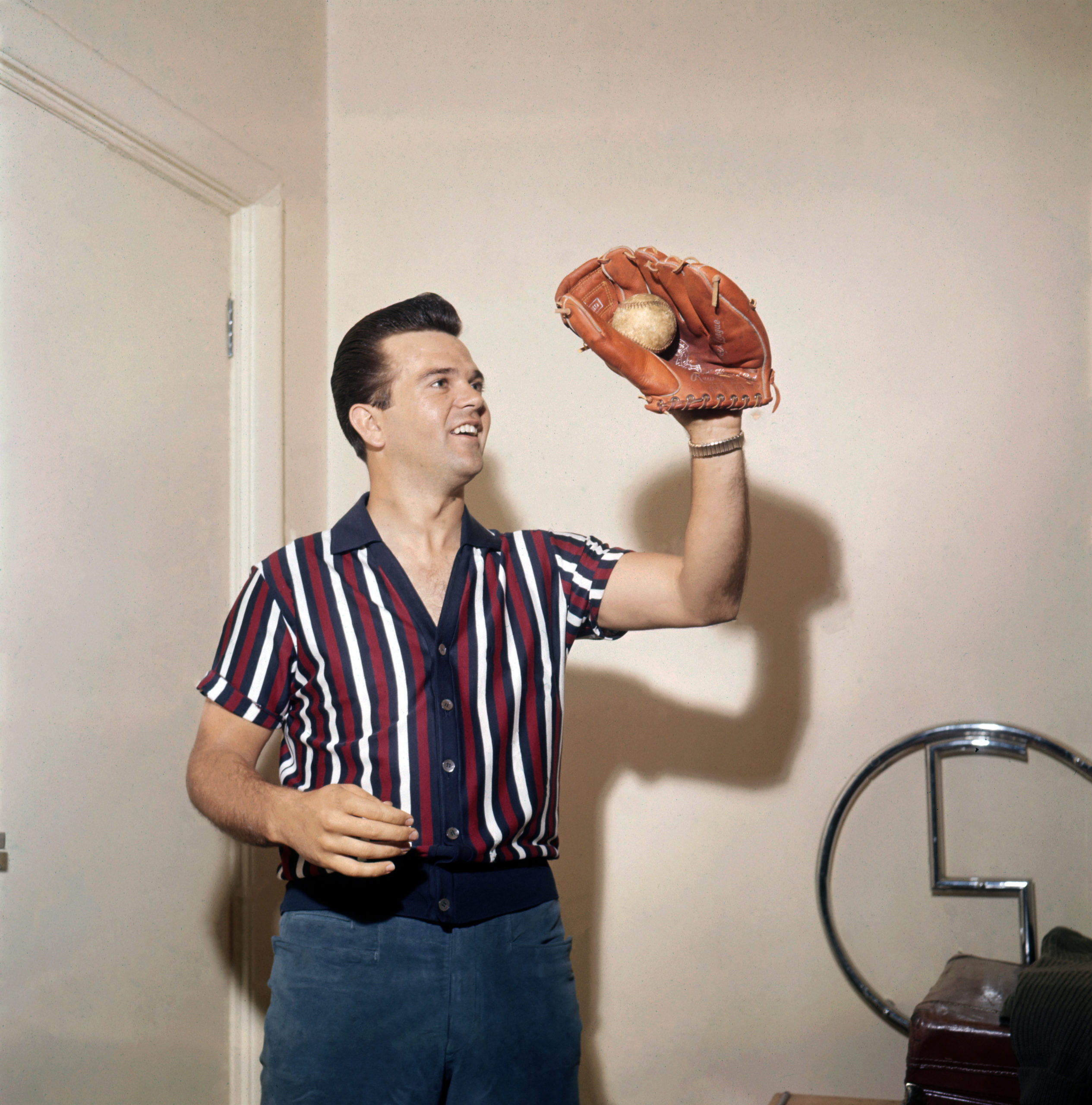 10 Country Singers Who Were Athletes