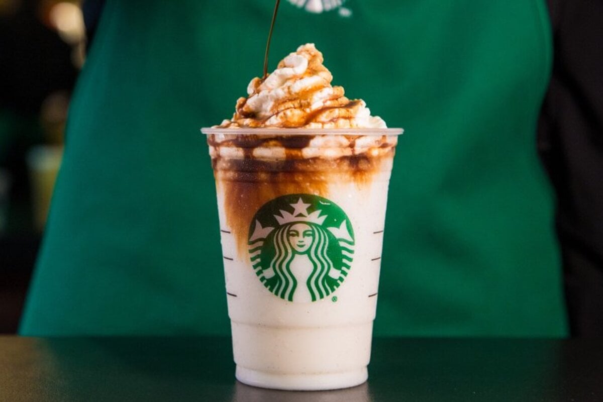 ice vanilla latte  Starbucks recipes, Starbucks drinks recipes, Starbucks  secret menu recipes