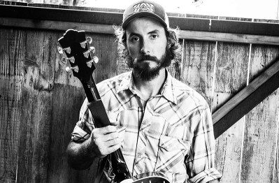 Zach Aaron's 'Hold the Line' is a Lovelorn Two-Stepper [Premiere]