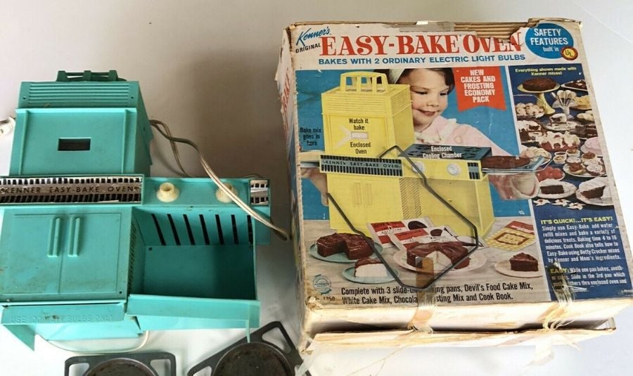 Easy-Bake Oven