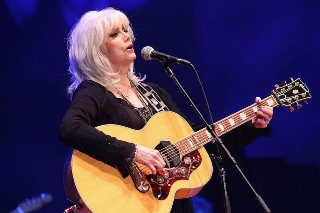 Emmylou Harris performs onstage