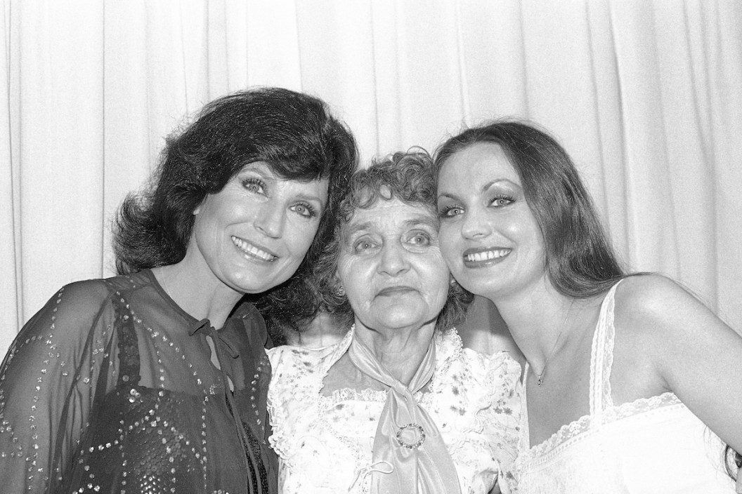 Loretta Lynn siblings