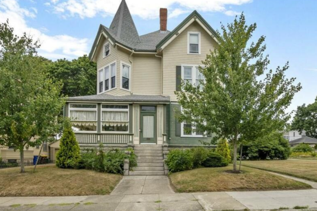 Lizzie Borden Home For Sale