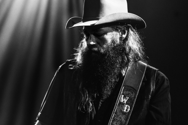 Ward Davis is Worn Down By Love on 'Threads' [Premiere]