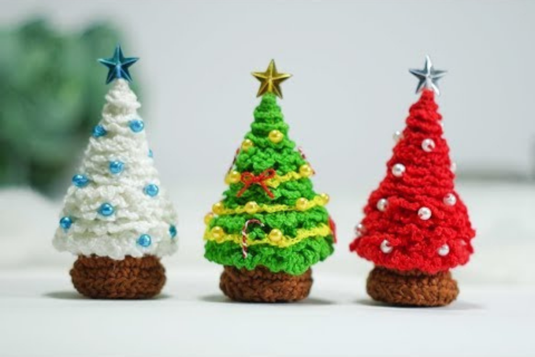 crochet christmas trees