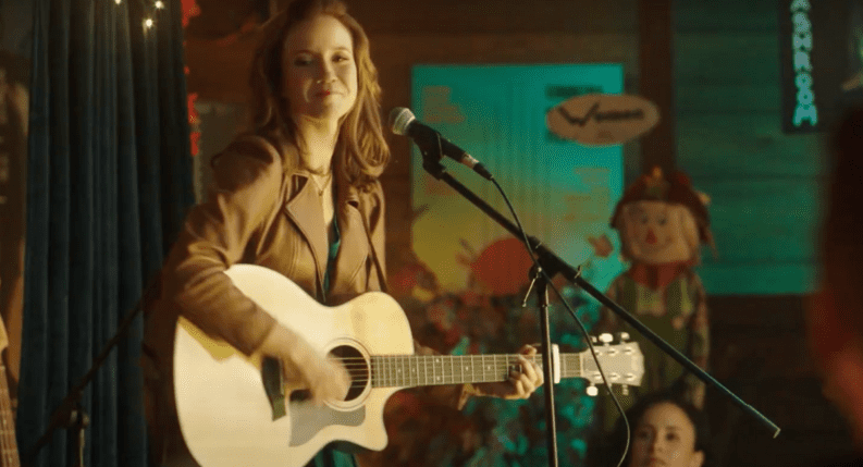 Hallmark Fall Harvest Movies: 5 Movies to Curl Up With This Autumn