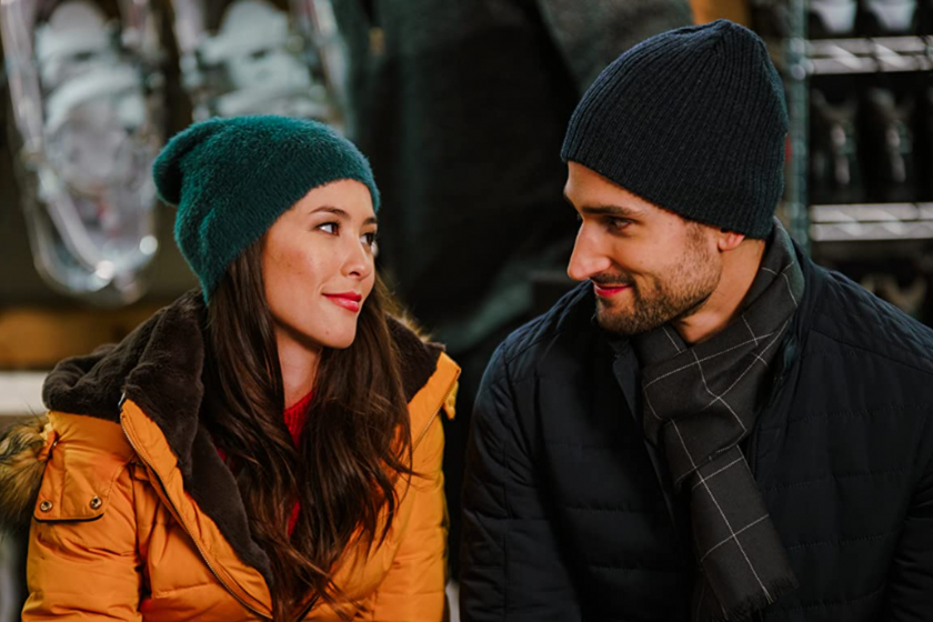 Kaitlyn Leeb and Scott Cavalheiro in Christmas with a View (2018)