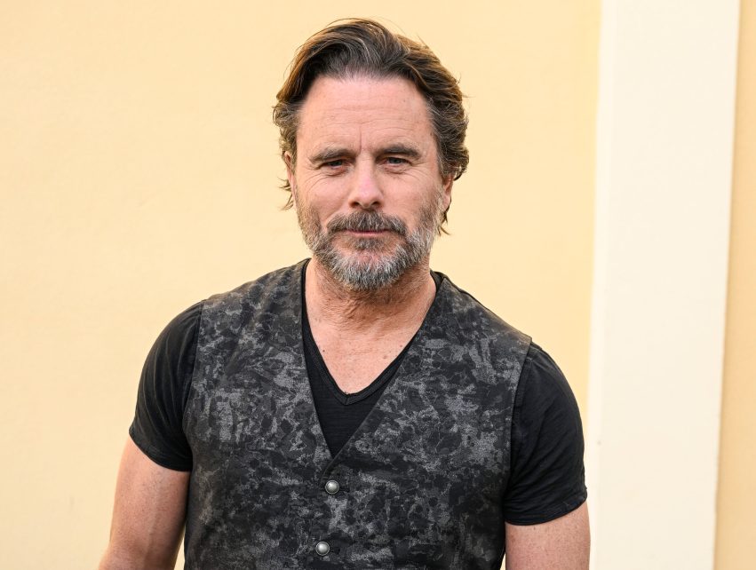NAPA, CALIFORNIA - APRIL 27: Singer Charles Esten attends Live In The Vineyard Goes Country at the Uptown Theatre on April 27, 2022 in Napa, California.