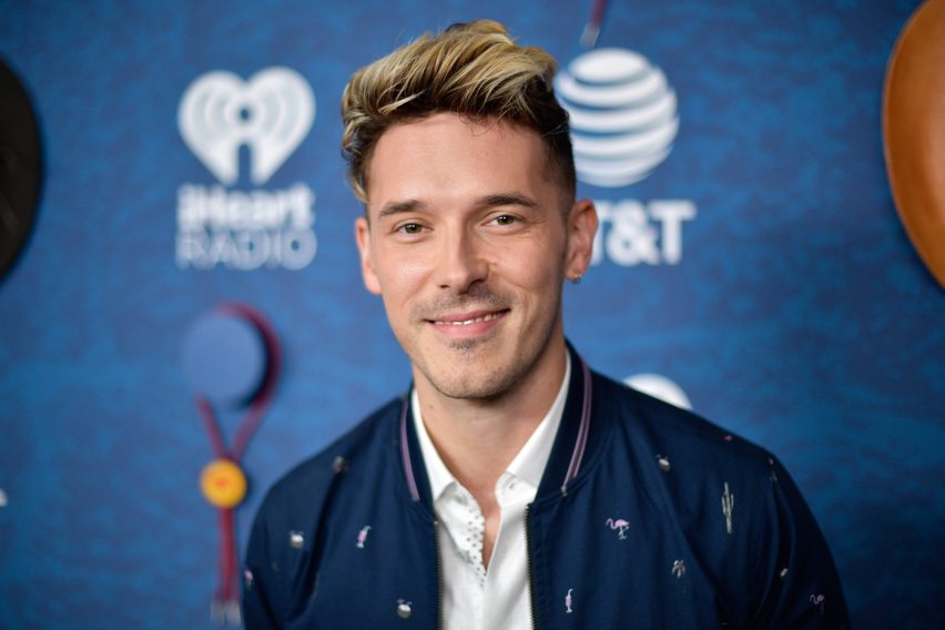 AUSTIN, TX - MAY 05: (EDITORIAL USE ONLY. NO COMMERCIAL USE) Sam Palladio arrives at the 2018 iHeartCountry Festival By AT&T at The Frank Erwin Center on May 5, 2018 in Austin, Texas.