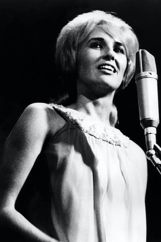 UNSPECIFIED - JANUARY 01: Photo of Tammy WYNETTE; Portrait performing at microphone 