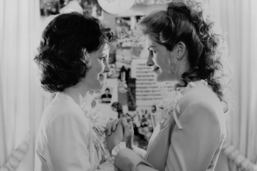Julia Roberts and Sally Field in Steel Magnolias (1989)