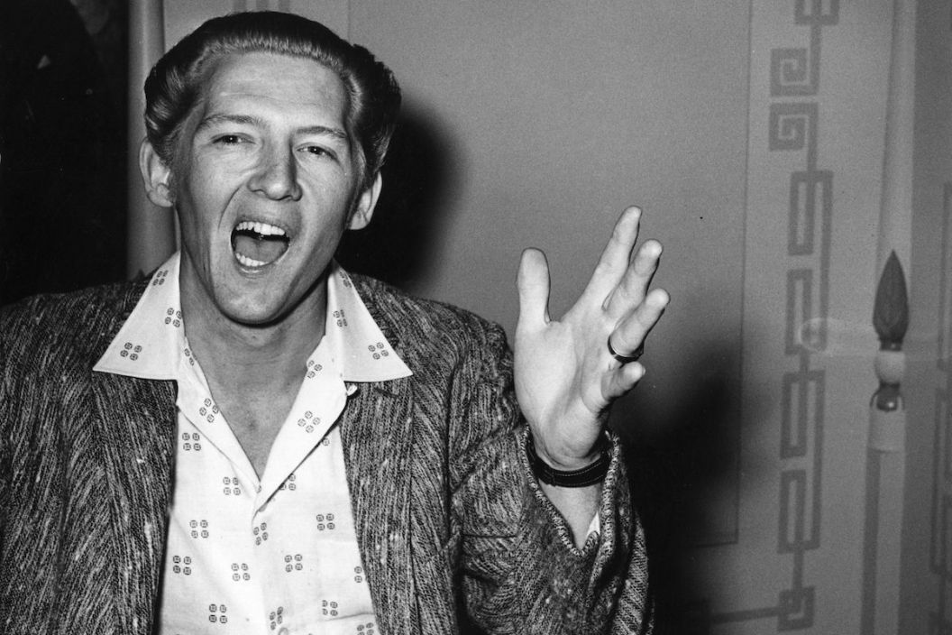 10th June 1958: The 'Killer', rock 'n' roll legend, singer and pianist Jerry Lee Lewis, in London whilst on tour.