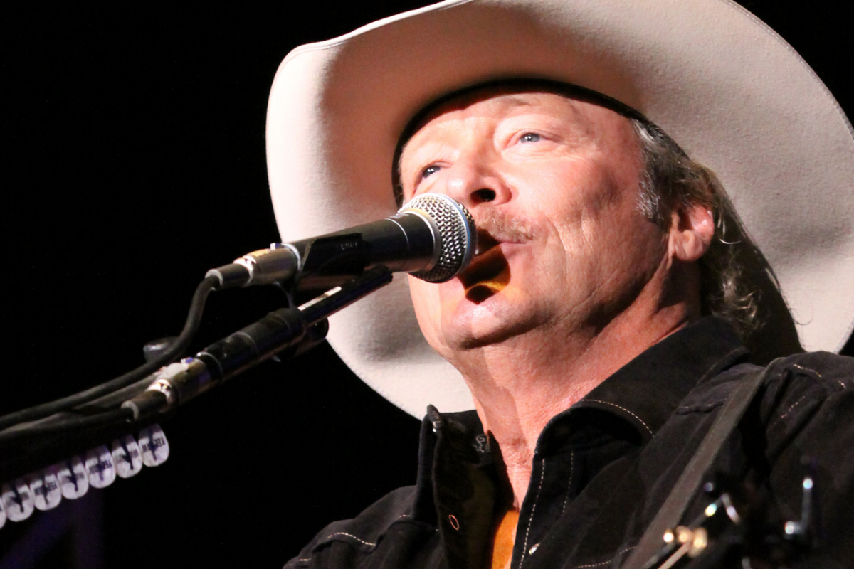 Gone Country': The Song Alan Jackson Wishes He'd Written