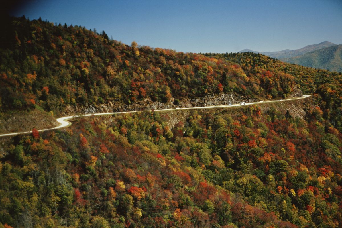 The Blue Ridge Parkway passes through the Blue Ridge Mountains in North Carolina, USA, circa 1970.