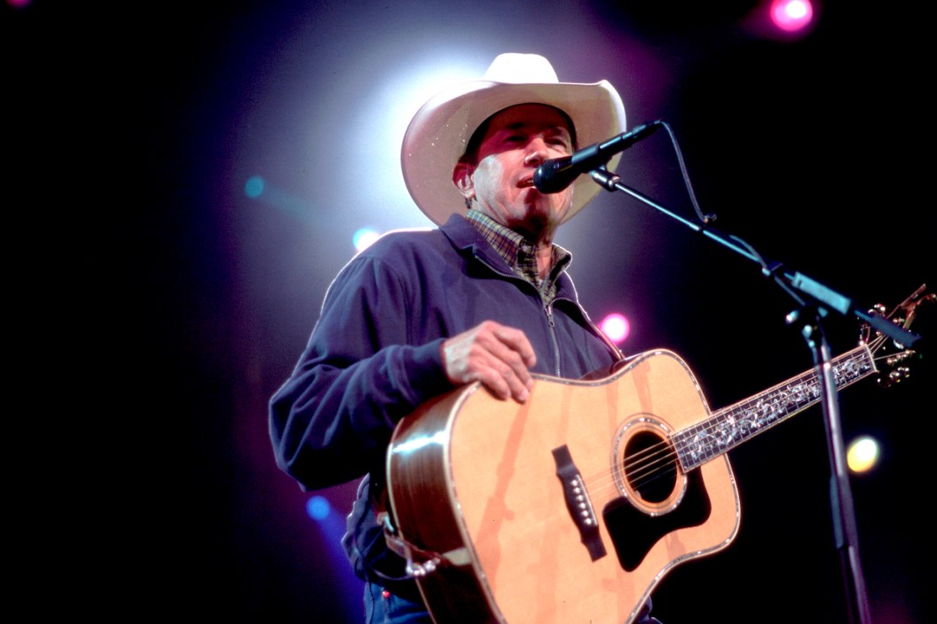 George Strait at the Tweeter Center in Tinley Park, Illinois, May 5, 2001.