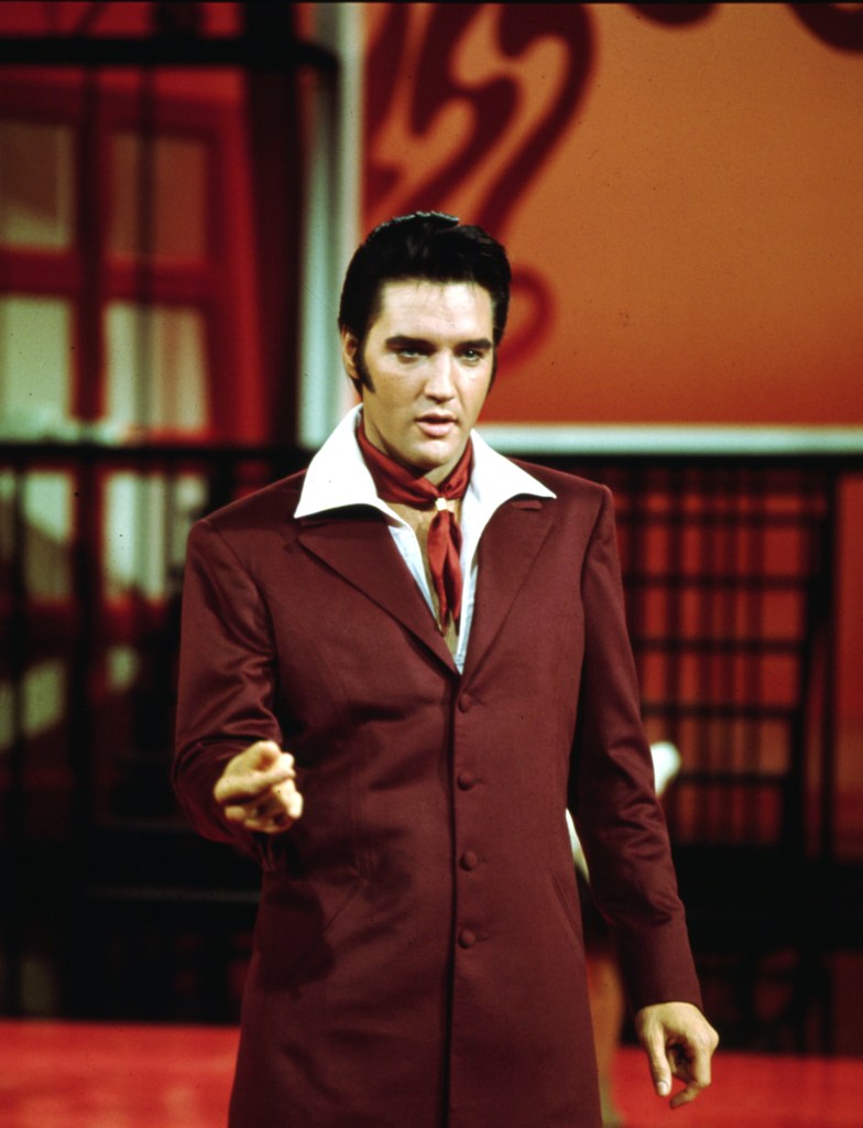 BURBANK, CA - JUNE 27: Rock and roll musician Elvis Presley performing on the Elvis comeback TV special on June 27, 1968. 