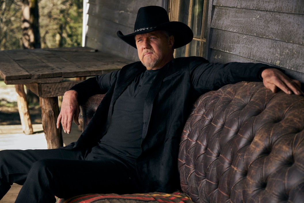 Trace Adkins Where the Country Girls At