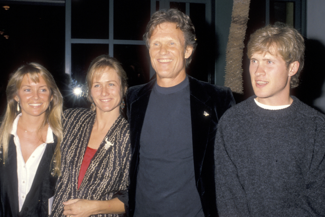 Musician/Actor Kris Kristofferson, wife Lisa Meyers, and his daughter Tracy Kristofferson, and his son Kris Kristofferson, Jr. attend the 'Crosby, Stills, Nash & Young Fundraiser Party' on March 31, 1990 at Santa Monica Beach Hotel in Santa Monica, California. (Photo by Ron Galella, Ltd./Ron Galella Collection via Getty Images)