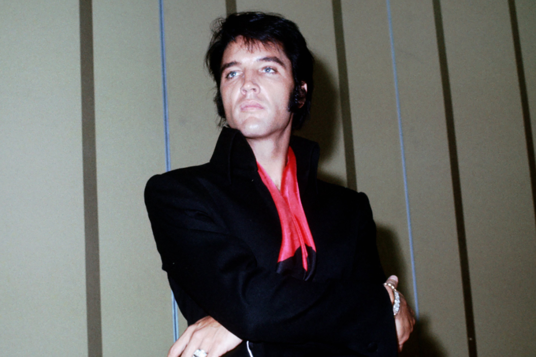 Elvis backstage in 1969