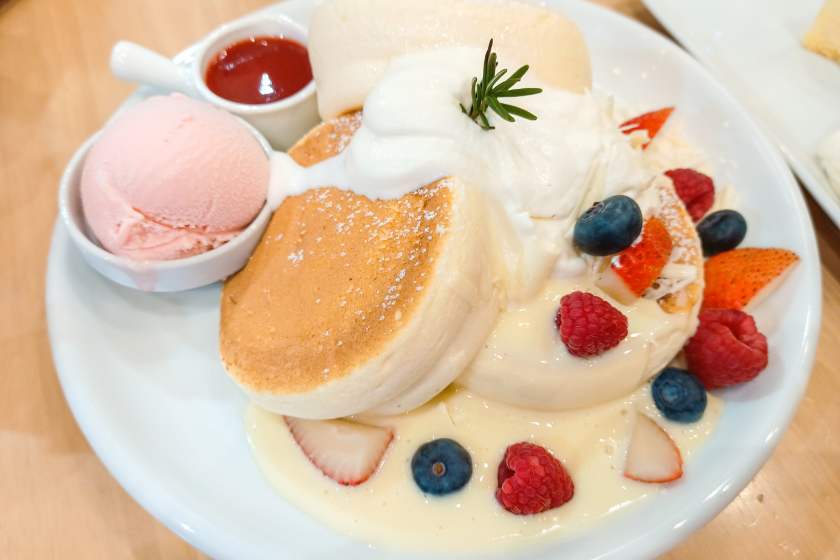 pancakes with ice cream