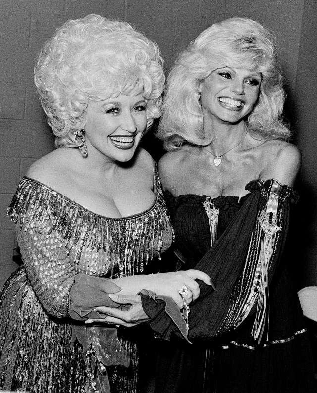 Dolly Parton and Actor Loni Anderson attend The Best Little Whorehouse In Texas premiere at Opryland on July 21, 1982 in Nashville, Tennessee.