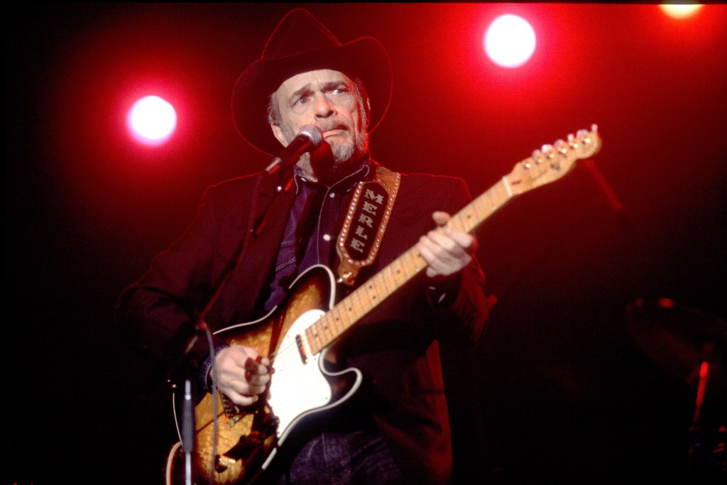 Singer and musician Merle Haggard performs, Chicago, Illinois, October 27, 1996. 