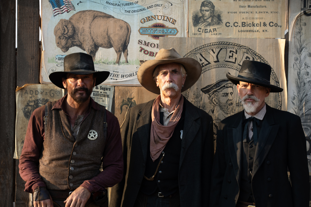 Tim McGraw, Sam Elliott, Billy Bob Thornton pose together for '1883'