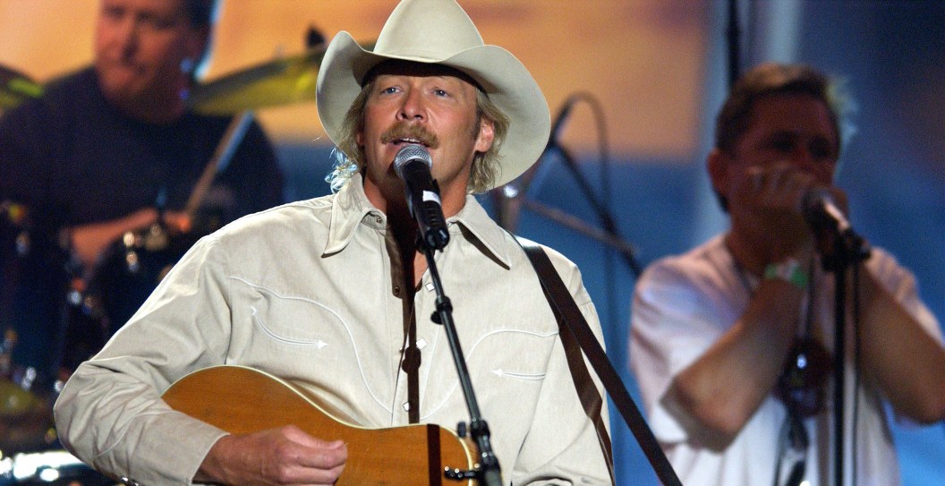 405696 02: Musician Alan Jackson rehearses for the 37th Annual Academy of Country Music Awards May 21, 2002 at Universal Amplitheatre in Los Angeles, CA.