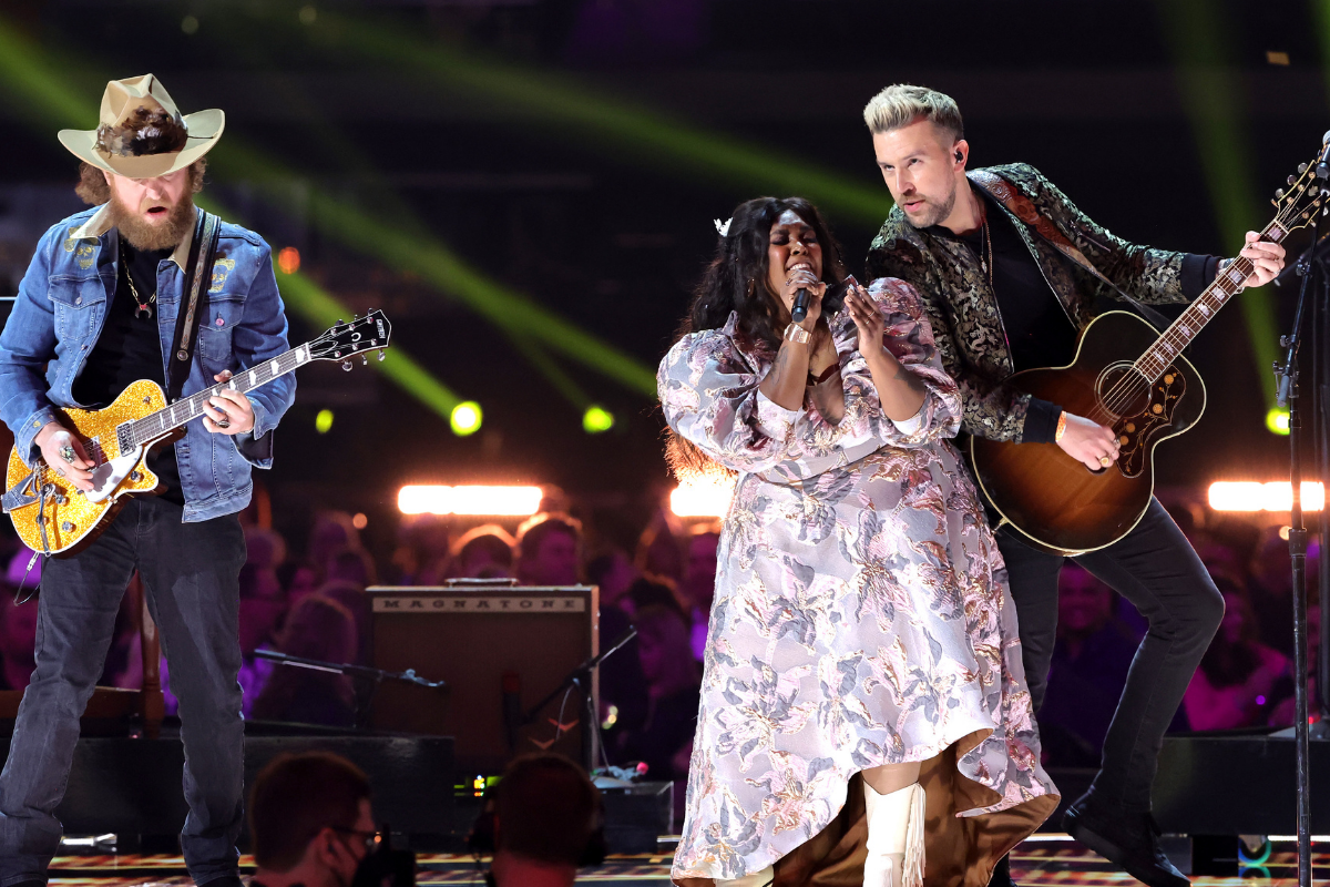 Brittney Spencer (C) performs with John Osborne (L) and T.J. Osborne (R) of Brothers Osborne onstage during the 57th Academy of Country Music Awards at Allegiant Stadium on March 07, 2022 in Las Vegas, Nevada. (Photo by Kevin Winter/Getty Images for ACM)