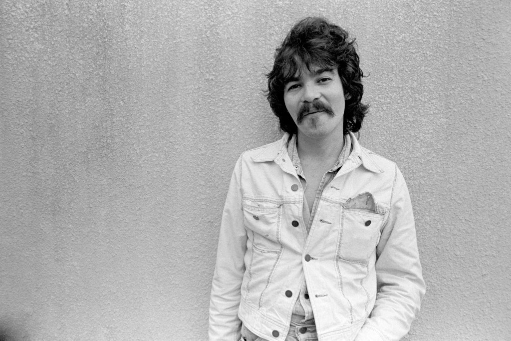 ATLANTA - NOVEMBER 12: Singer-songwriter John Prine hangs out on campus before being interviewed live on WRAS-FM at Georgia State College on November 12, 1975 in Atlanta, Georgia. 