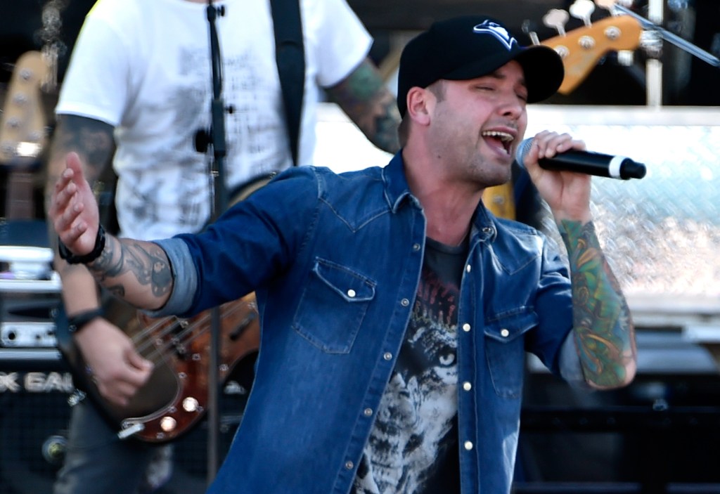 Recording artist Dallas Smith performs during the Route 91 Harvest country music festival at the Las Vegas Village on October 3, 2015 in Las Vegas, Nevada. 