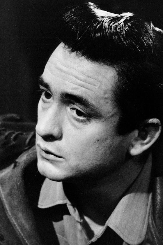 CIRCA 1957: Country singer/songwriter Johnny Cash poses for a portrait in circa 1957. 